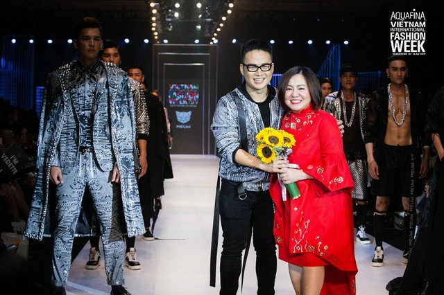 Aquafina Vietnam International Fashion Week: Cái bắt tay lớn giữa thương hiệu Aquafina và VIFW - Ảnh 1.