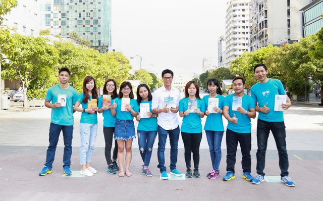 H&agrave;nh tr&igrave;nh c&ugrave;ng Tiki v&agrave; MC Minh Trang tặng 6,000 cuốn s&aacute;ch - Ảnh 3.