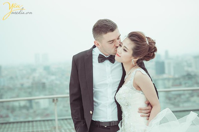 Chụp ảnh cưới ở Hà Nội qua Nhật kí chàng rể “Tây” - Ảnh 2.