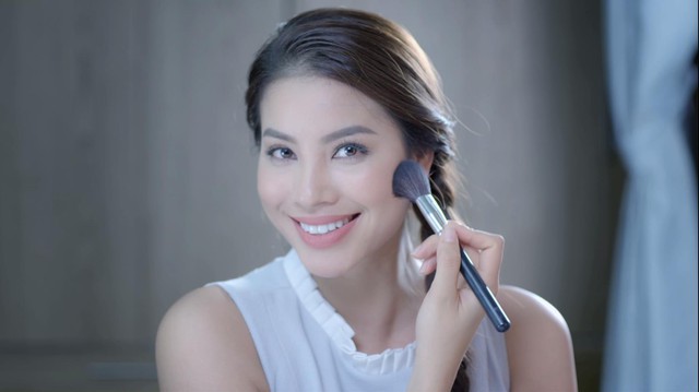 C&oacute; một Phạm Hương rất đảm đang như thế! - Ảnh 2.