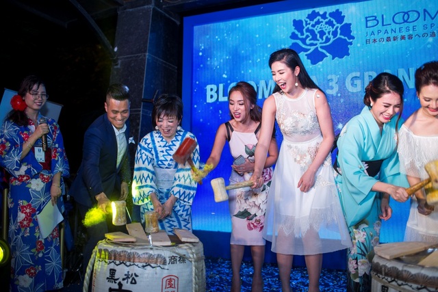 Dàn sao khủng đọ sắc giữa “Dạ tiệc Anh Đào” của Bloom Spa Nhật Bản - Ảnh 10.
