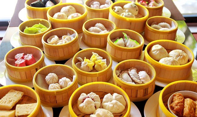 Thưởng thức hơn 30 loại Dimsum ngon đúng điệu tại Kowloon - Ảnh 2.