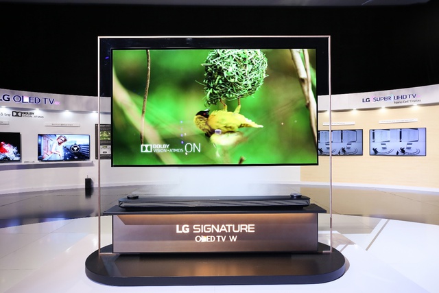 Khẳng định đẳng cấp phòng khách thượng lưu với TV OLED siêu mỏng - Ảnh 2.