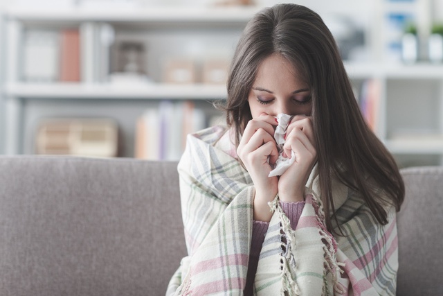 Làm sao ngăn ngừa bệnh cảm cúm mà không dùng kháng sinh? - Ảnh 1.