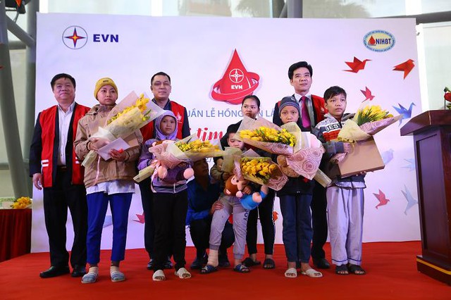 Những phận đời&hellip; chờ m&aacute;u - Ảnh 5.