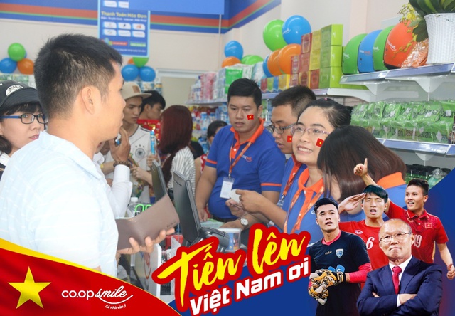 Co.opmart giảm giá mạnh 2.300 sản phẩm cổ vũ trận chung kết U23 Việt Nam - Ảnh 3.