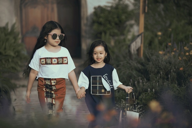 Mẫu nhí biến hóa đa dạng tại tuần lễ thời trang trẻ em Việt Nam - Ảnh 9.