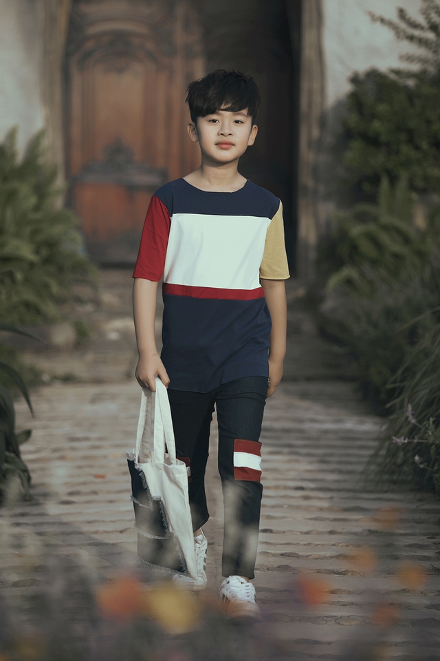 Mẫu nhí biến hóa đa dạng tại tuần lễ thời trang trẻ em Việt Nam - Ảnh 14.