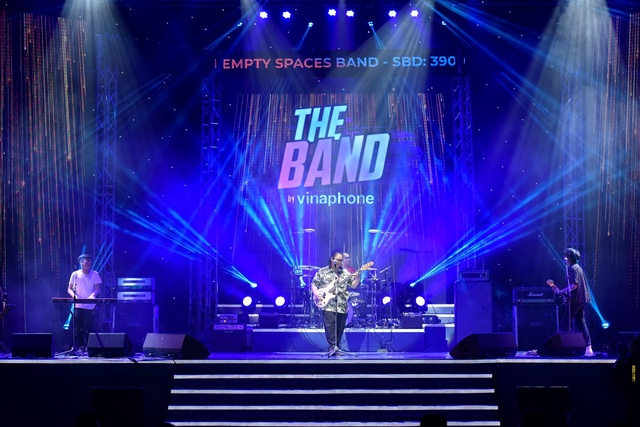 4 band đầu tiên lọt vào vòng chung kết toàn quốc The Band by VinaPhone - Ảnh 1.