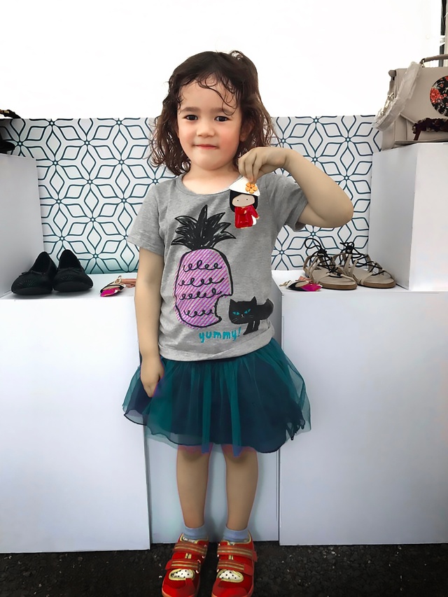 Đ&ocirc;i gi&agrave;y độc đ&aacute;o được y&ecirc;u th&iacute;ch tại Nhật Bản - Ảnh 4.