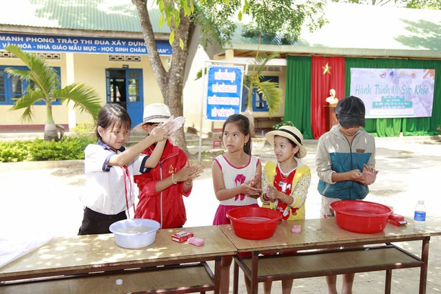 OMO mang m&ugrave;a h&egrave; thật về Bu&ocirc;n Đ&ocirc;n - Ảnh 6.