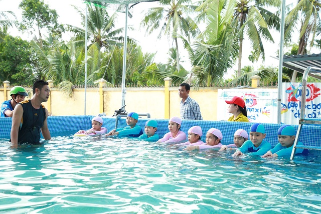 Khánh thành “Lớp học bơi cho cá” đầu tiên tại Vĩnh Long - Ảnh 6.