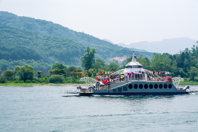 H&egrave; rực rỡ c&ugrave;ng gia đ&igrave;nh kh&aacute;m ph&aacute; du lịch H&agrave;n - Ảnh 3.