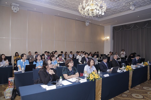 Mẹ đ&ocirc; thị sẵn s&agrave;ng chi 10 triệu đồng/th&aacute;ng cho con - Ảnh 1.