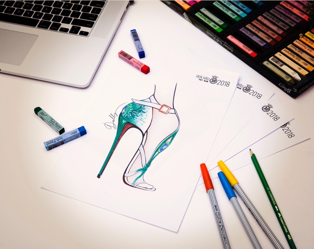 Bật m&iacute; mẫu thiết kế gi&agrave;y trị gi&aacute; hơn 300 triệu cho T&acirc;n HHVN 2018 - Ảnh 2.