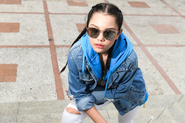 Học model nh&iacute; Alex phối đồ hiệu s&agrave;nh điệu - Ảnh 5.