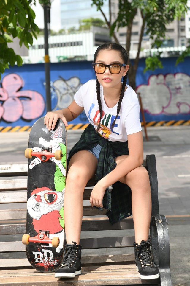 Học model nh&iacute; Alex phối đồ hiệu s&agrave;nh điệu - Ảnh 6.