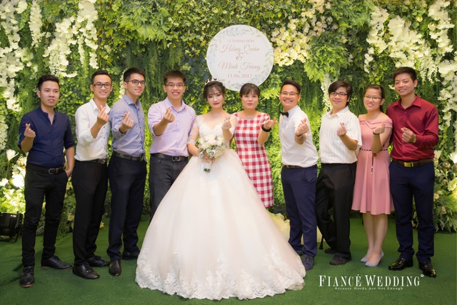 Choáng ngợp trước tiệc cưới xa hoa chục tỷ của cặp đôi Hà Thành - Ảnh 28.