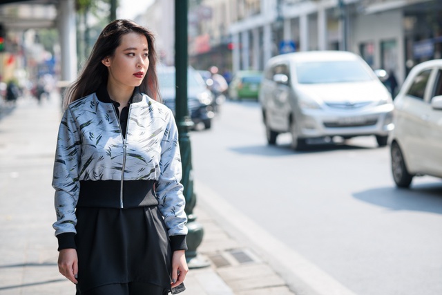 Biến tấu với bomber jacket – Xu hướng mới cho thời trang Thu Đông 2017 - Ảnh 6.