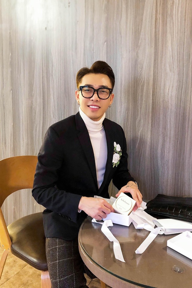 Xu hướng tặng quà Valentine được hàng loạt sao Việt yêu thích là gì? - Ảnh 6.