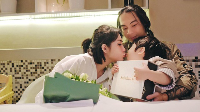 Xu hướng tặng quà Valentine được hàng loạt sao Việt yêu thích là gì? - Ảnh 7.