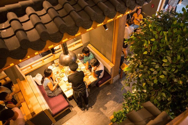 Dân sành ăn Bình Thạnh, Q.1 có thêm địa điểm “sống ảo” ở quán thịt nướng Hàn Quốc - Ảnh 6.