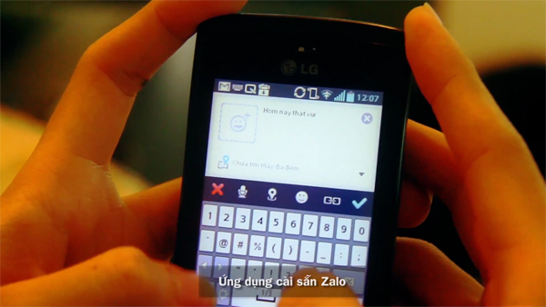Xuống phố, đến trường với LG Optimus L1II 7