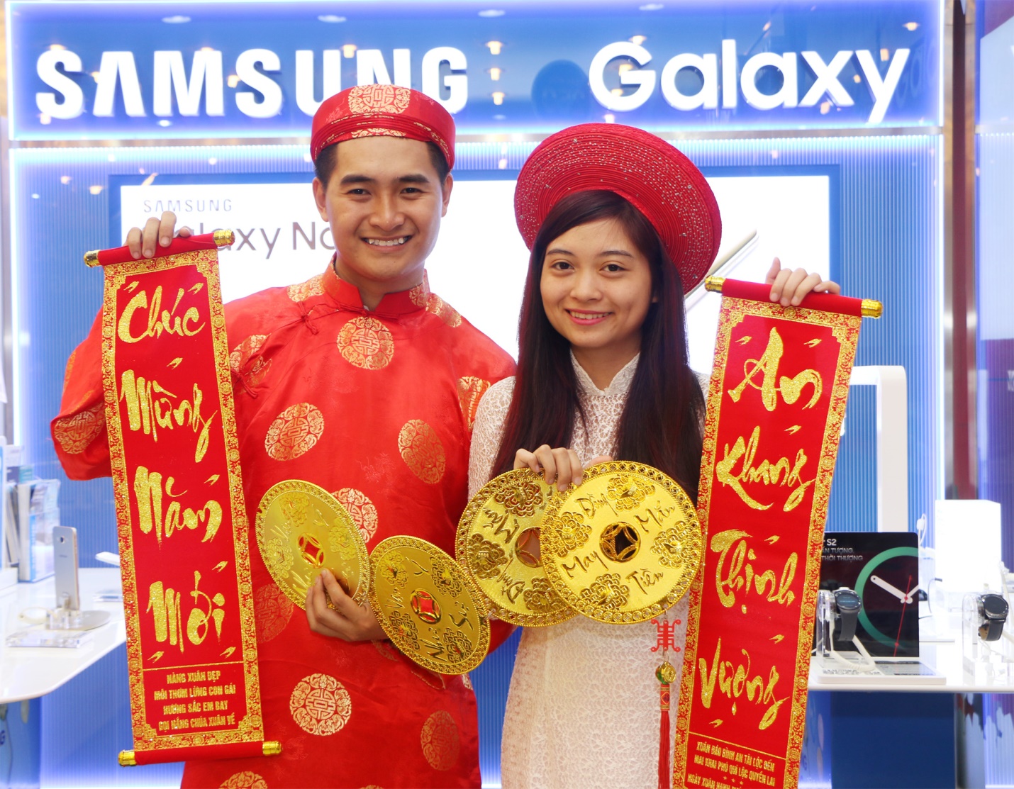 Cơ hội nhận lì xì 3 chỉ vàng khi mua sản phẩm Samsung tại FPT Shop - Ảnh 2.