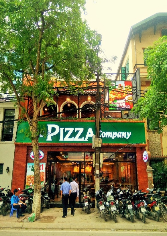 Giới trẻ Hà thành phát sốt với The Pizza Company Đoàn Trần Nghiệp  - Ảnh 2.