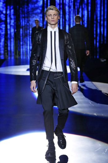Dsquared2 khai trương cửa hàng đầu tiên tại Việt Nam - Ảnh 5. Dsquared2 khai trương cửa hàng đầu tiên tại Việt Nam - Ảnh 5.
