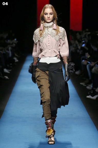 Dsquared2 khai trương cửa hàng đầu tiên tại Việt Nam - Ảnh 10. Dsquared2 khai trương cửa hàng đầu tiên tại Việt Nam - Ảnh 10.