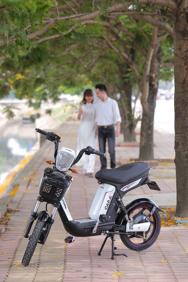 Điểm danh những xe điện xịn “chất phát ngất” ai nhìn cũng mê - Ảnh 3.