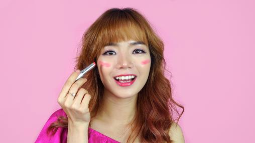 Tết đa phong cách cùng nàng beauty blogger Emmi Hoàng – Happy Skin - Ảnh 6. Tết đa phong cách cùng nàng beauty blogger Emmi Hoàng – Happy Skin - Ảnh 6.