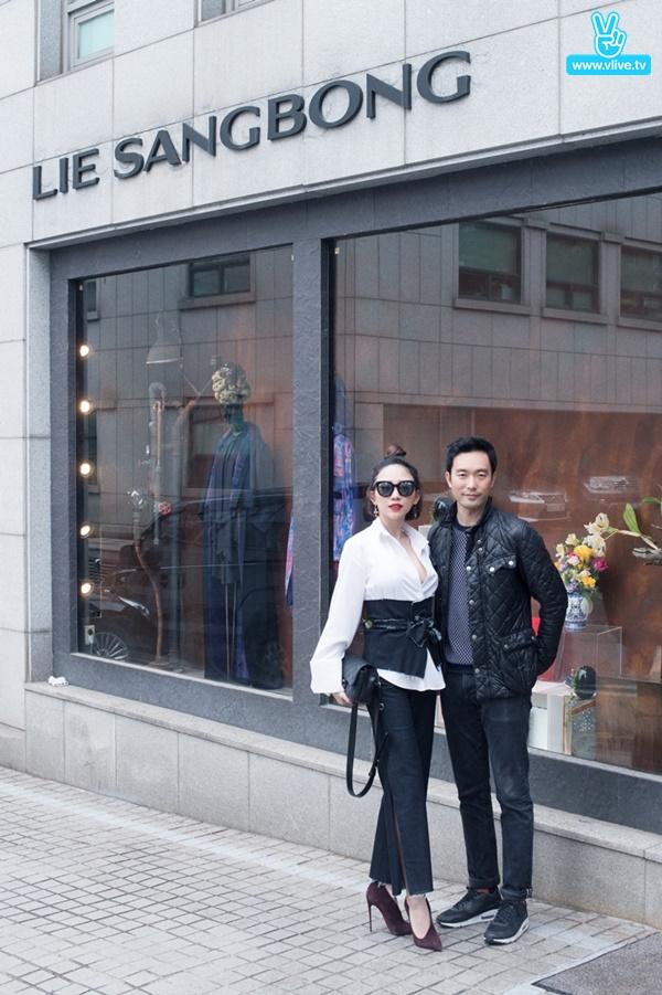 Hành trình ấn tượng của Tóc Tiên tại Seoul Fashion Week - Ảnh 9. Hành trình ấn tượng của Tóc Tiên tại Seoul Fashion Week - Ảnh 9.