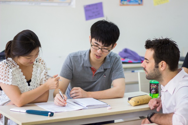IELTS: Ngay cả người bản ngữ cũng nhầm - Ảnh 1.