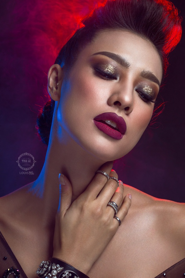 Lilly Nguyễn hoá nàng tiên cá bằng nghệ thuật body painting với Tina Lê - Ảnh 2. Lilly Nguyễn hoá nàng tiên cá bằng nghệ thuật body painting với Tina Lê - Ảnh 2.