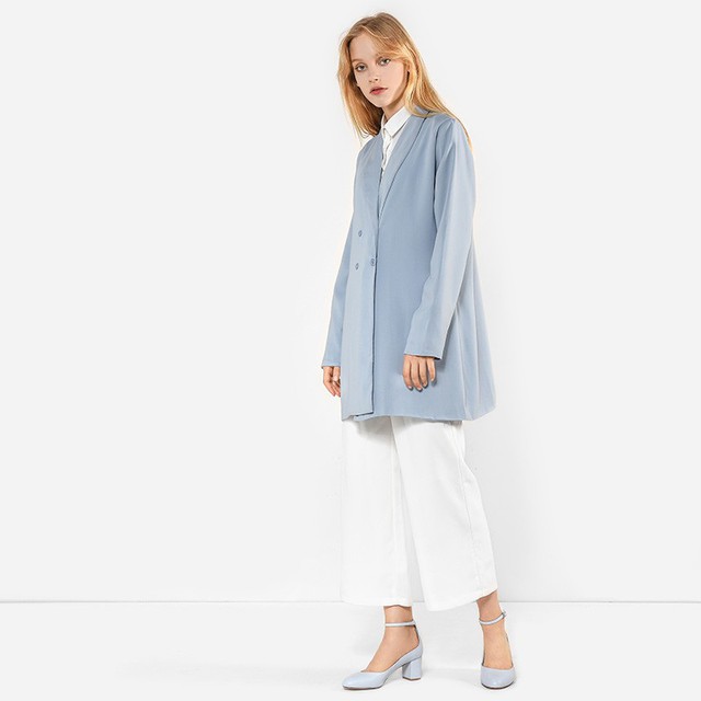 Khi nghệ thuật đường phố trở thành xu hướng mới trong BST Xuân - Hè 2017 của Charles & Keith - Ảnh 5. Khi nghệ thuật đường phố trở thành xu hướng mới trong BST Xuân - Hè 2017 của Charles & Keith - Ảnh 5.