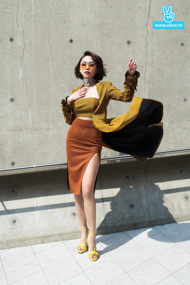 Hành trình ấn tượng của Tóc Tiên tại Seoul Fashion Week - Ảnh 2. Hành trình ấn tượng của Tóc Tiên tại Seoul Fashion Week - Ảnh 2.