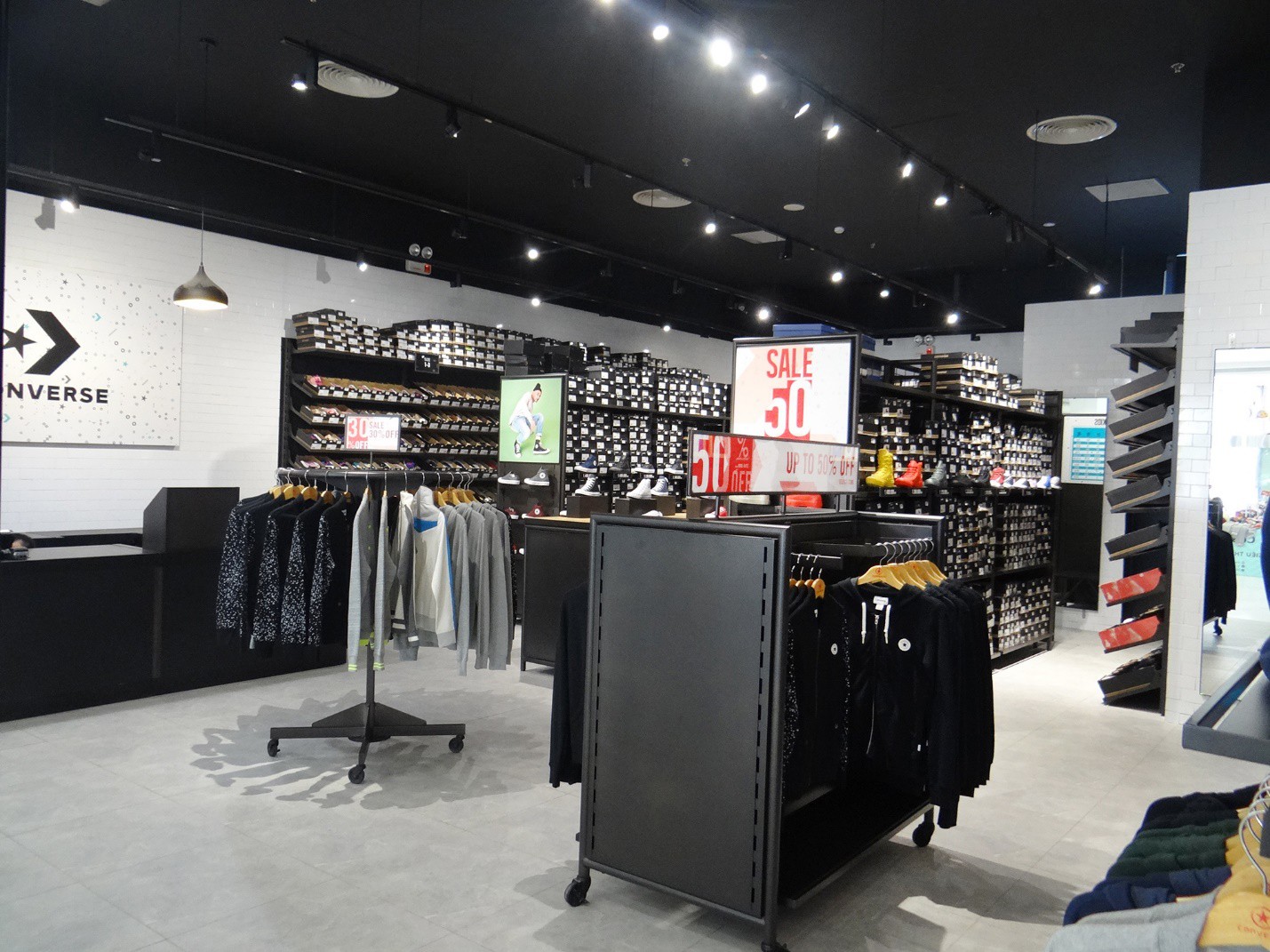 Converse outlet vietnam best sale