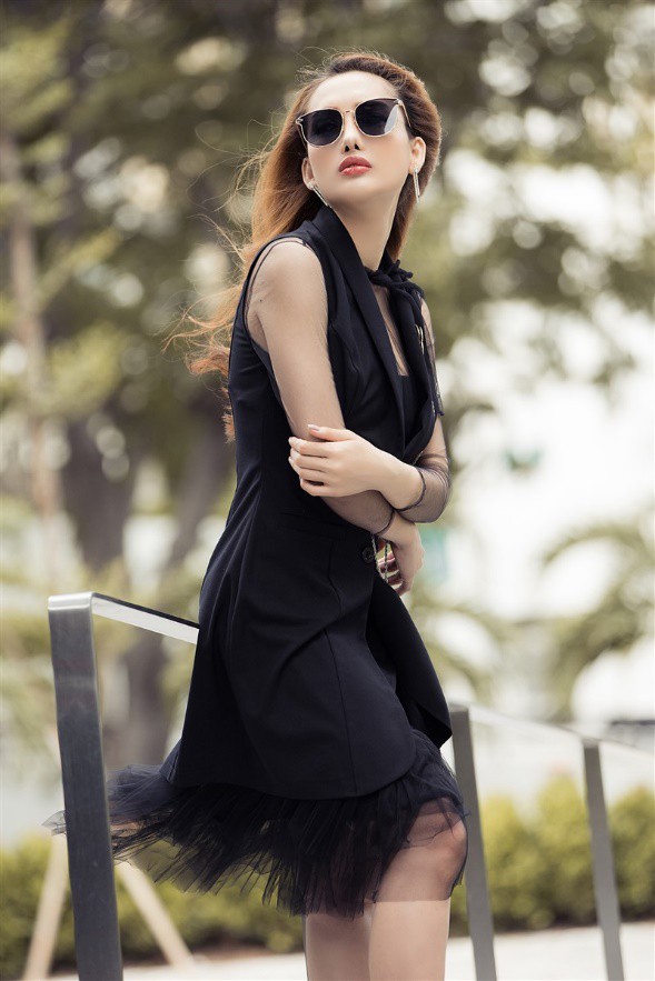 Học hỏi gu thời trang street style đầy đẳng cấp của hoa khôi Lê Nhã Băng - Ảnh 5.