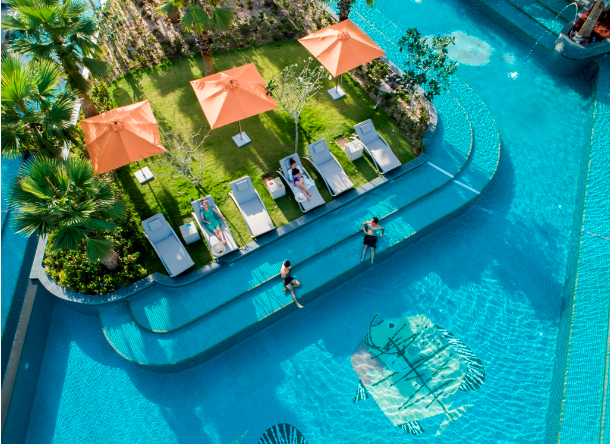 Hưởng thụ kỳ nghỉ đón năm mới tại khách sạn 5 sao Premier Residences Phu Quoc Emerald Bay chỉ từ 1,8 triệu đồng/đêm - Ảnh 1.