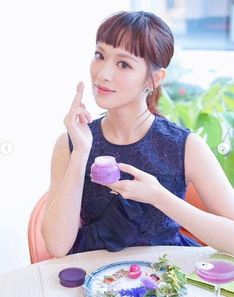 Truy t&igrave;m d&ograve;ng sản phẩm dưỡng da đang được c&aacute;c beauty bloggers ưu &aacute;i - Ảnh 5.