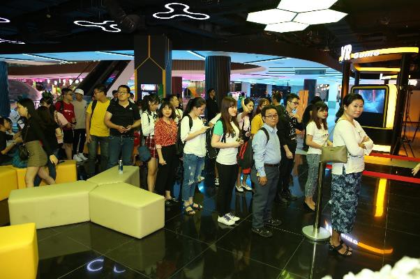 Giới trẻ Sài Thành rần rần “check-in” JP World: Khu tương tác công nghệ mới toanh tại TTTM GIGAMALL - Ảnh 7.