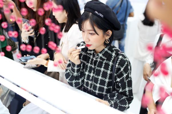Artistry tiếp tục l&agrave; nh&agrave; t&agrave;i trợ kim cương Li&ecirc;n hoan phim Quốc tế Busan 2019 - Ảnh 8.