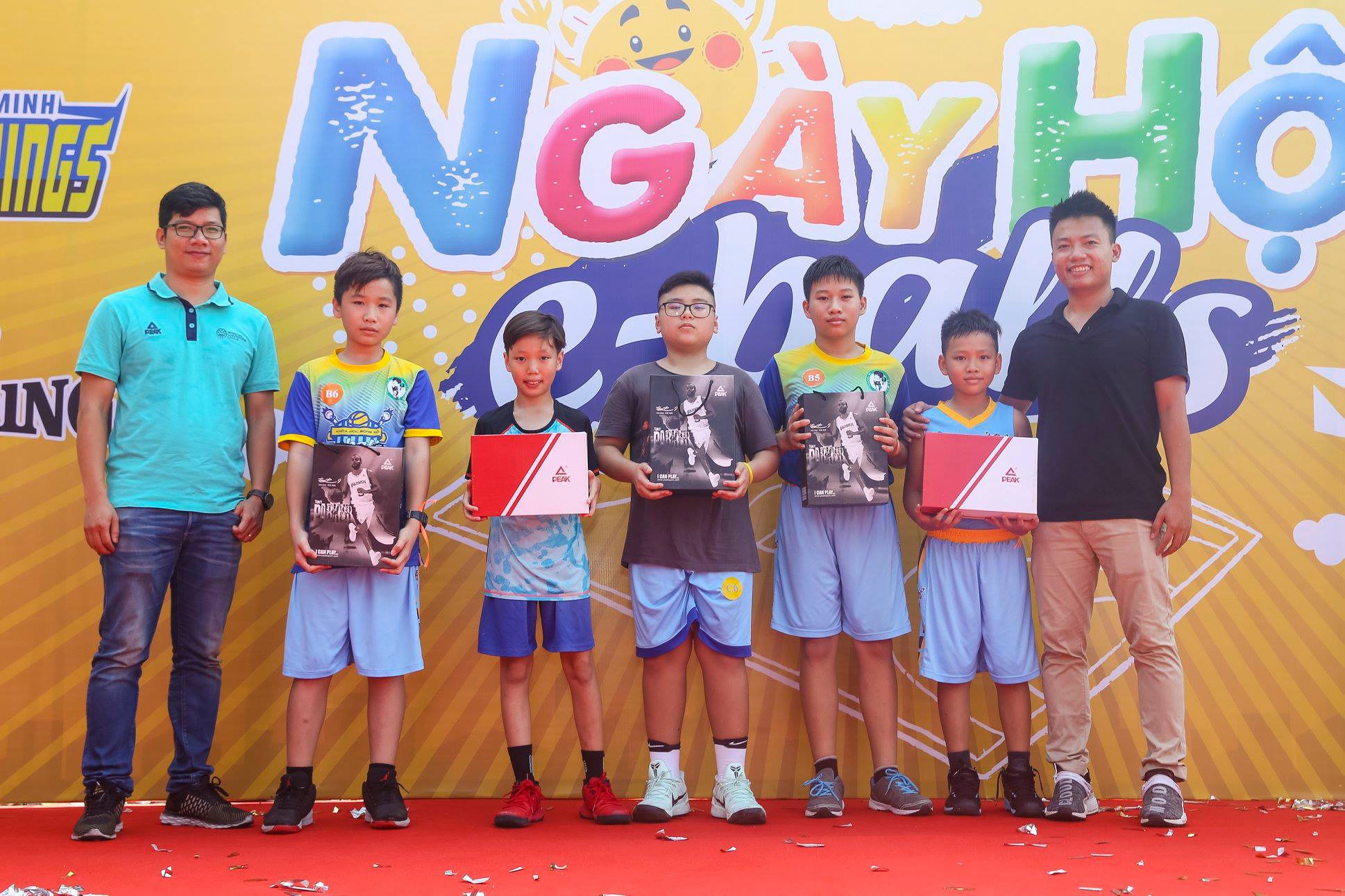 PEAK Sport &ndash; Từ b&oacute;ng rổ đến đam m&ecirc; cho gi&agrave;y chạy bộ - Ảnh 6.