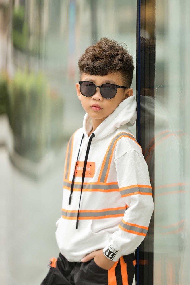 Mẫu nhí điển trai Pun Trần nổi bật tại Shanghai Fashion Week 2019 - Ảnh 6.