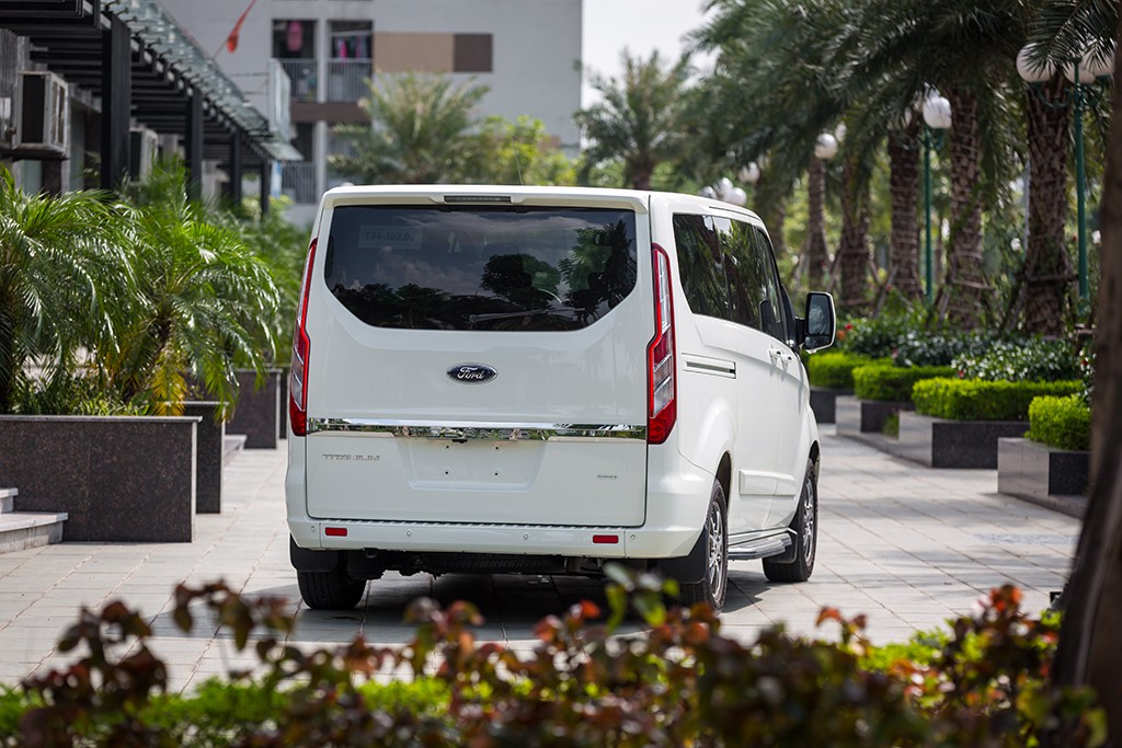 Ford Tourneo 2019 - MPV sở hữu những tính năng vượt trội - Ảnh 3.