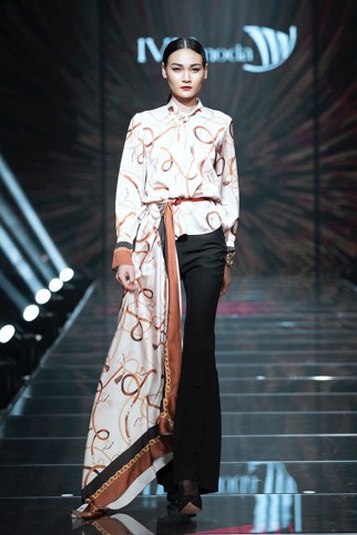 IVY moda khẳng định xu hướng thời trang Thu Đông 2019 cùng BST Step Out - Ảnh 2.