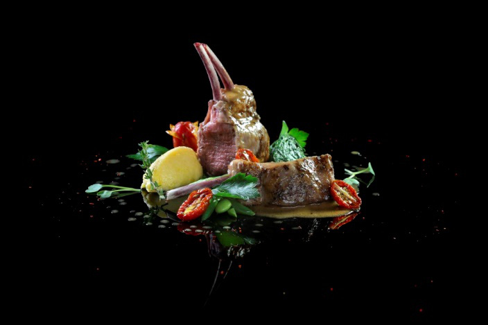 Theo chân bếp trưởng sao Michelin khám phá mùa thu nước Pháp tại Hà Nội - Ảnh 4.