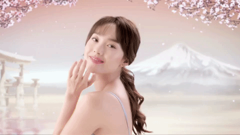 Cư dân mạng hào hứng chia sẻ hình ảnh của Minh Hằng từ thời Sắc môi em hồng đến quảng cáo son mới - Ảnh 5.